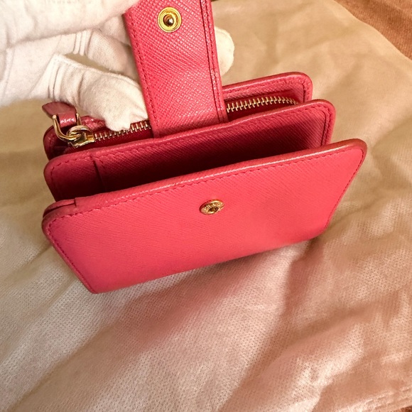 Prada Saffiano Leather Compact Wallet in a Fuchsia color Wallet - Picture 7 of 16